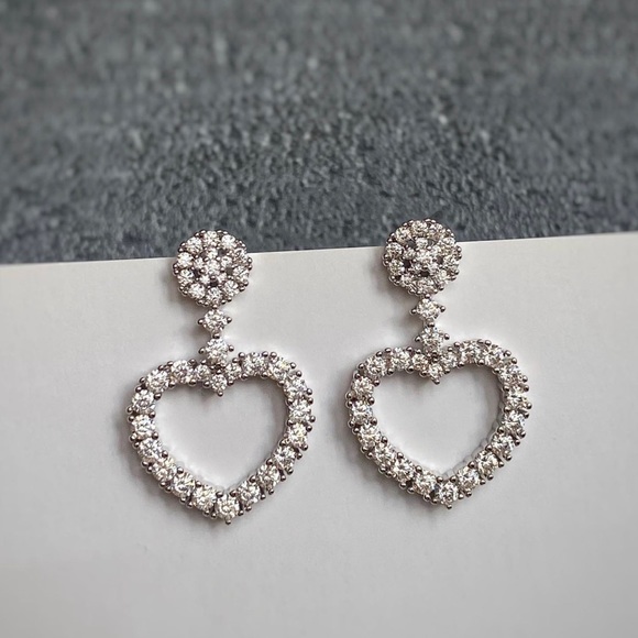 LAST ONE Heart Earrings & Necklace Set 925 Sterling Silver White Zircon - Picture 3 of 9